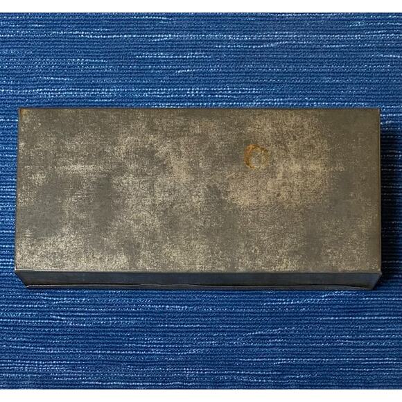 Vintage WWI era Nabisco Cracker Tin Box Lidded Embossed Advertising 13B - Picture 2 of 3